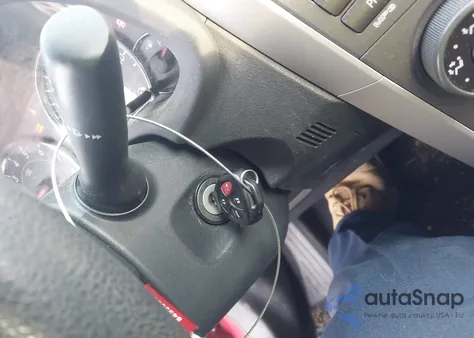 2011 Toyota Corolla S из США, поврежденный, VIN 2T1BU4EE3BC738439